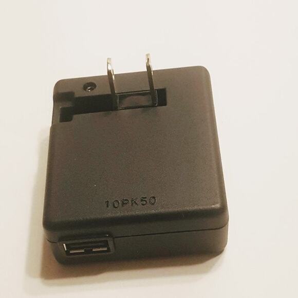 Nikon EH-68P AC AdapterCharger for Nikon S6000, S4000, S3000 Digital Camera. - Picture 6 of 7